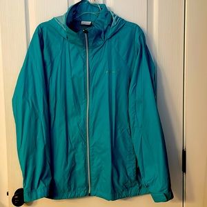 Women’s Columbia Rain Jacket size 2X